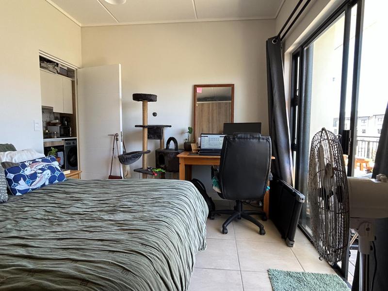 To Let 1 Bedroom Property for Rent in Sandown Western Cape
